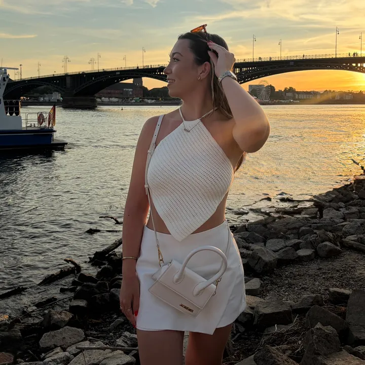 ana_jennifer_2001