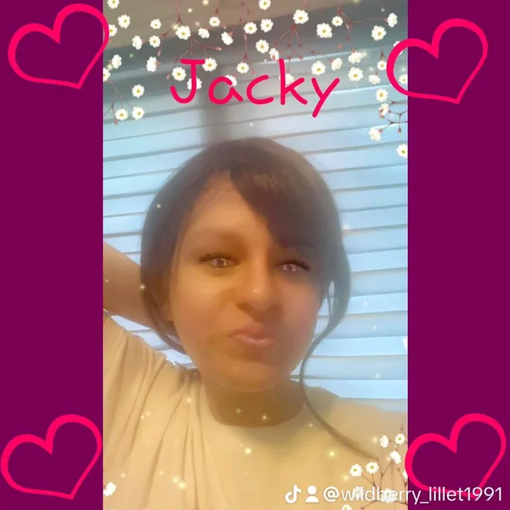 @jacquelineteamquenni