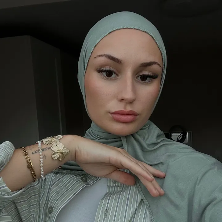 revertmuslimahleni