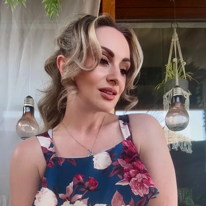 @angilagrey