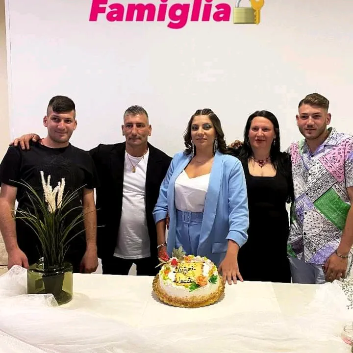 angelaleo20
