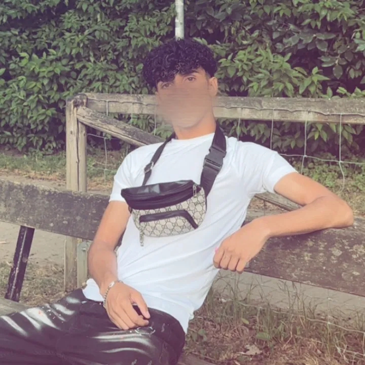 s4gar_93_