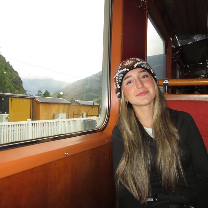 celia_mr9