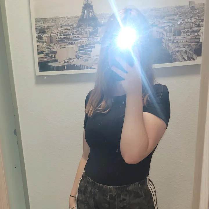 alinafanmoments_