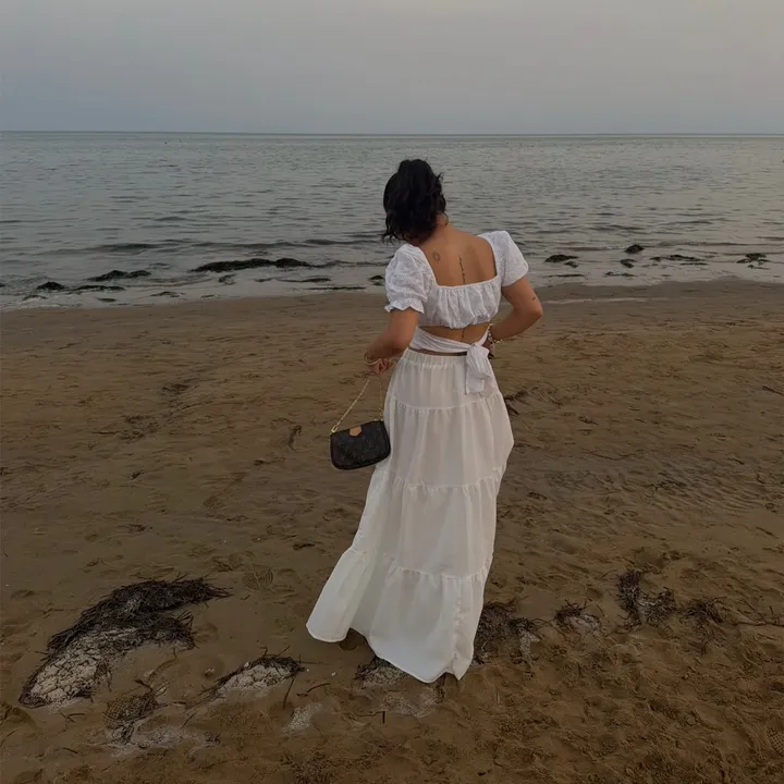 @laraelif_