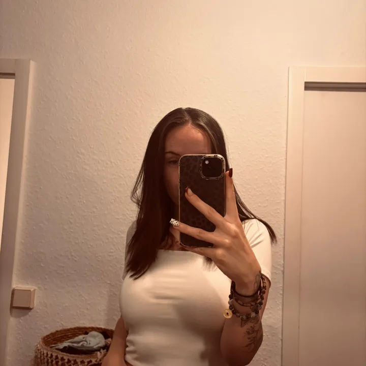 @ayleen_blt_official