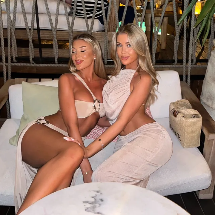 thegaletwins