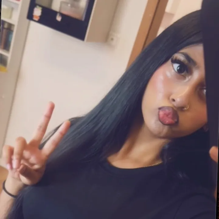 @theebi_0711