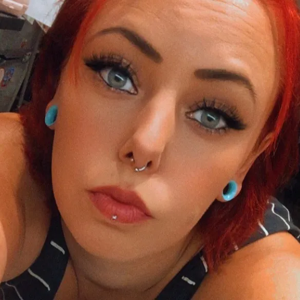 @typischjenni