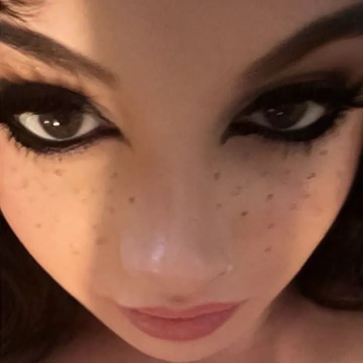 @ameliesmay