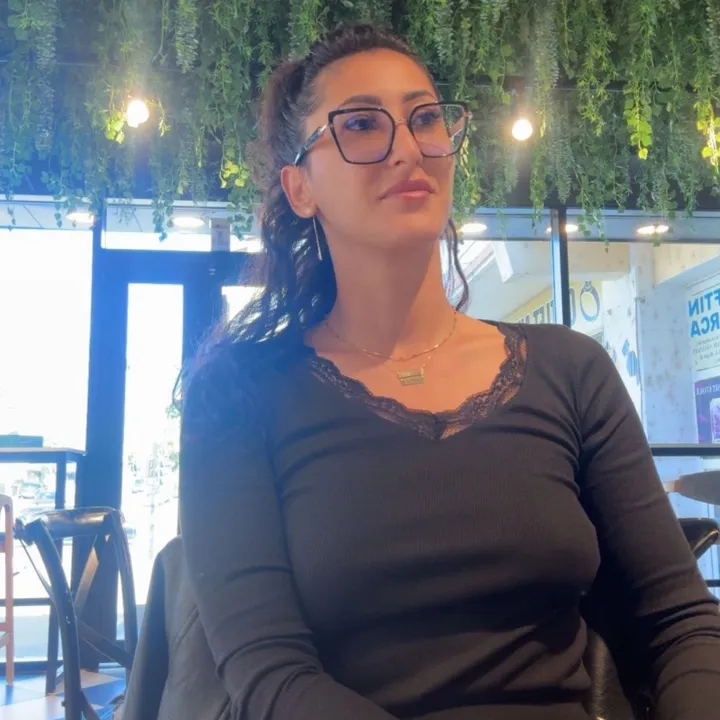 mihaela.miha.ela