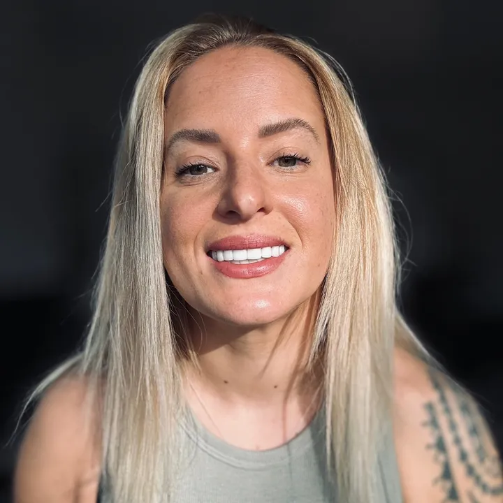 @laurensandford