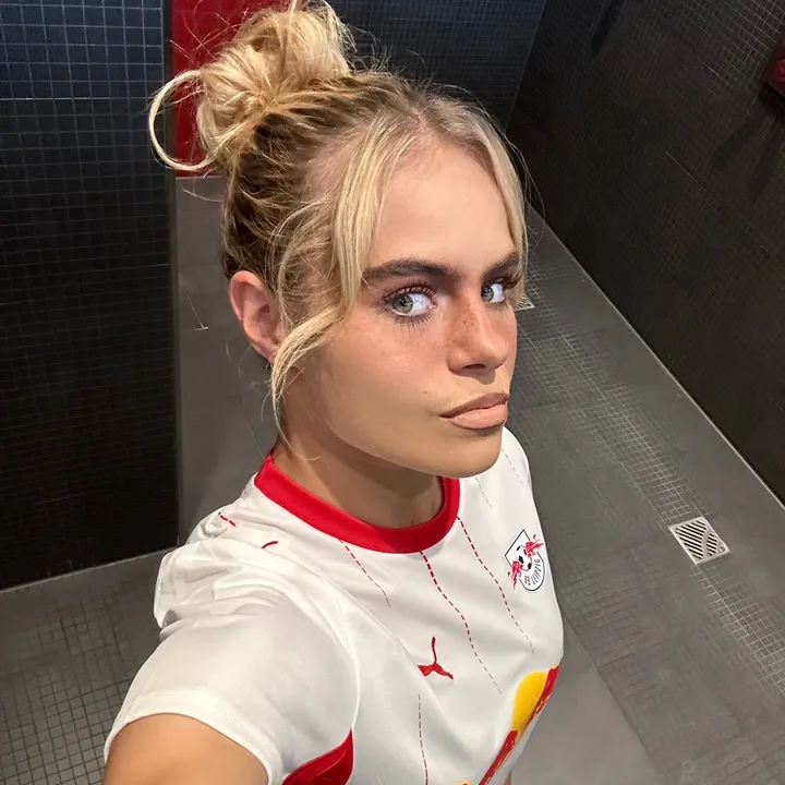 @zoe_wnr