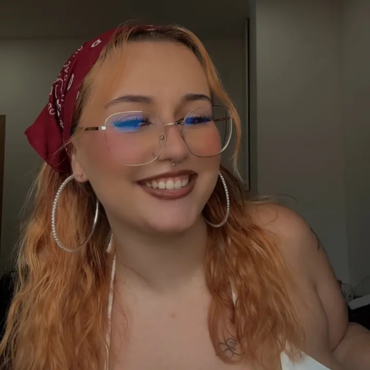 @tatiianaaareal