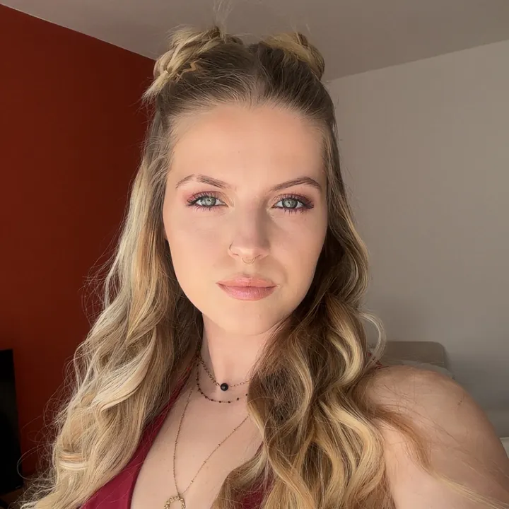 thegirlnamedlara