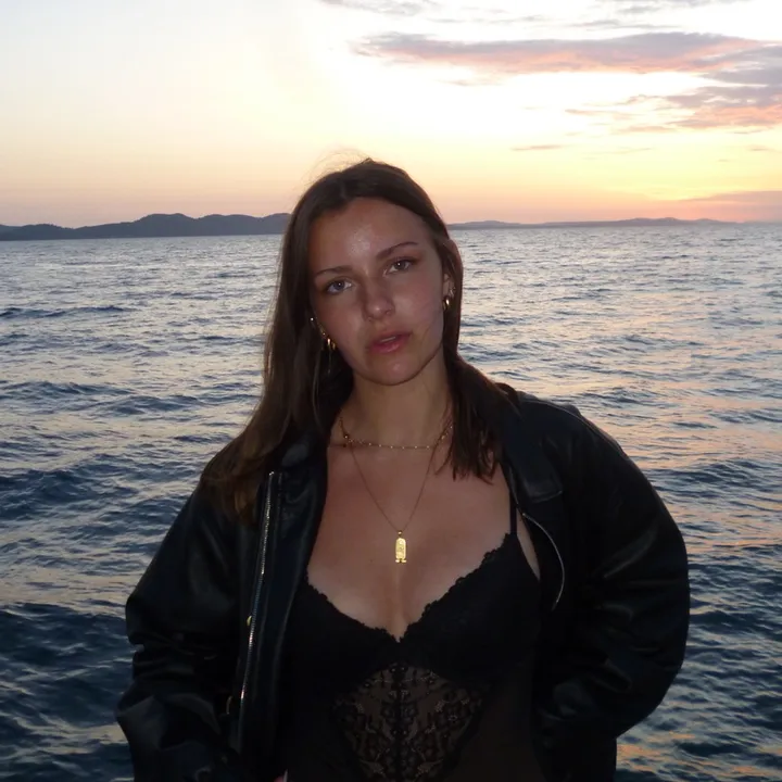 chloefrpnt