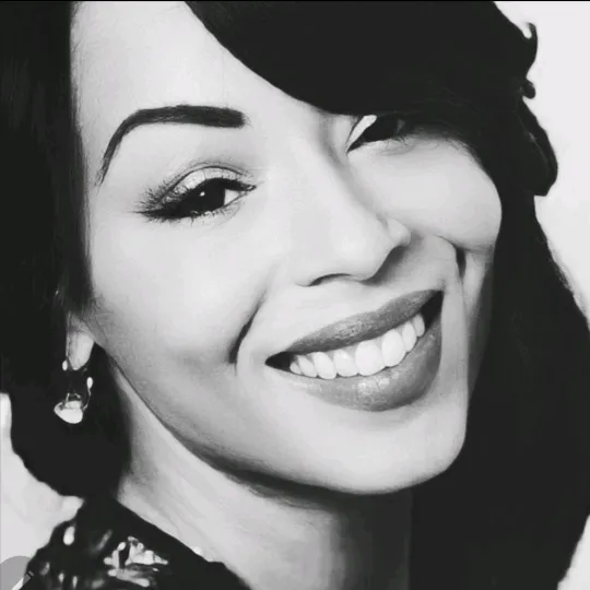 nomi.diamonduk