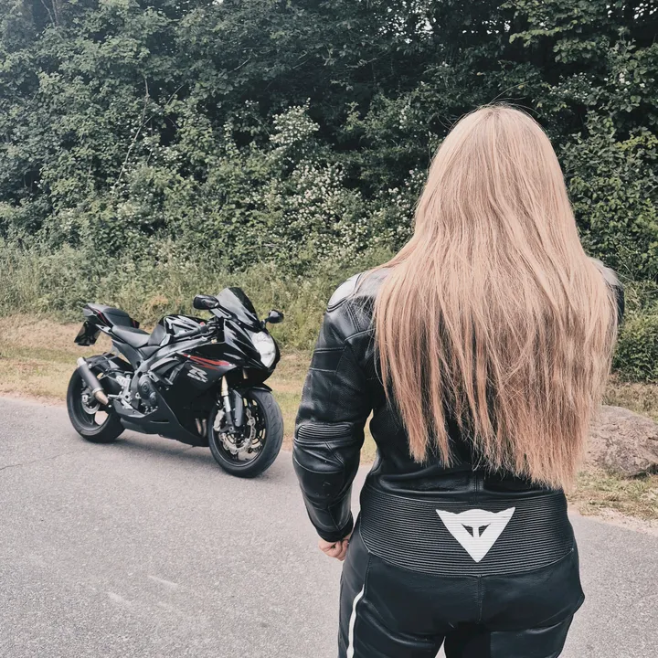 _gixxer_750