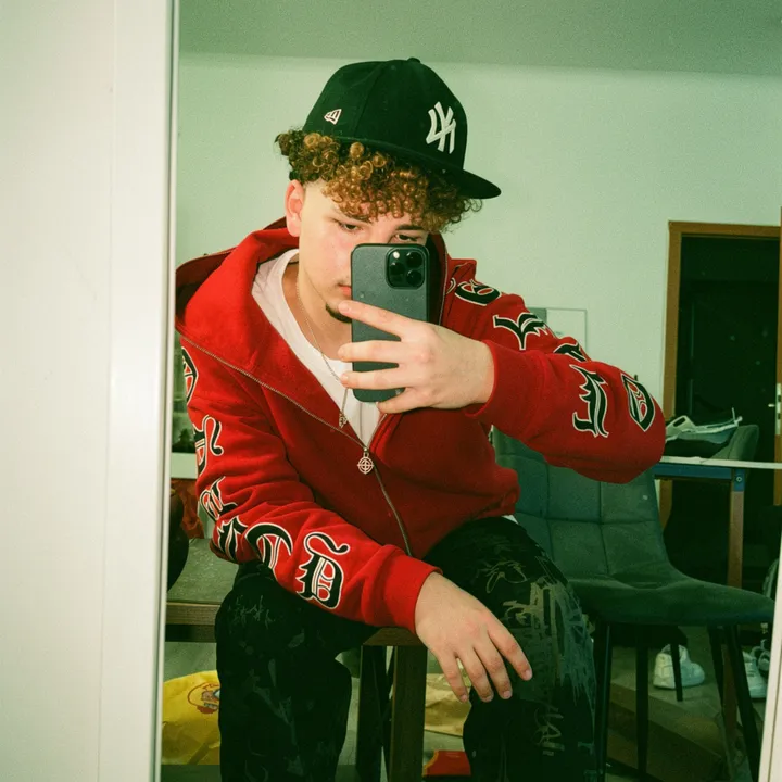 @rayen_reels_0