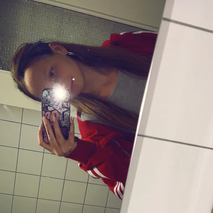 @juliahaltnh24