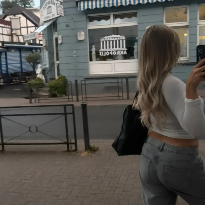 sophii.blonde