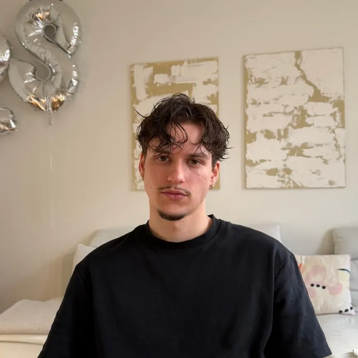 @felixantonnn