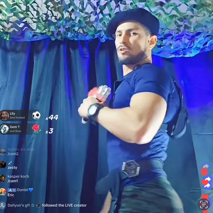 @ineedmorebulletss