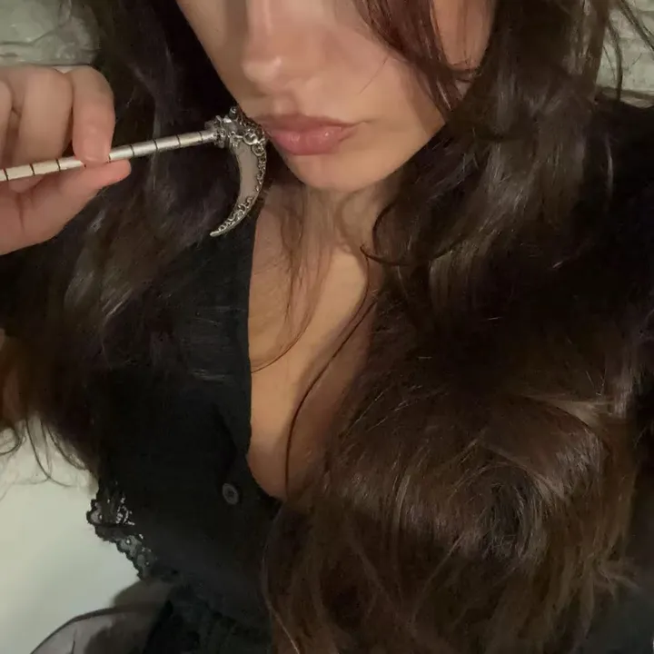 @delume.jpg