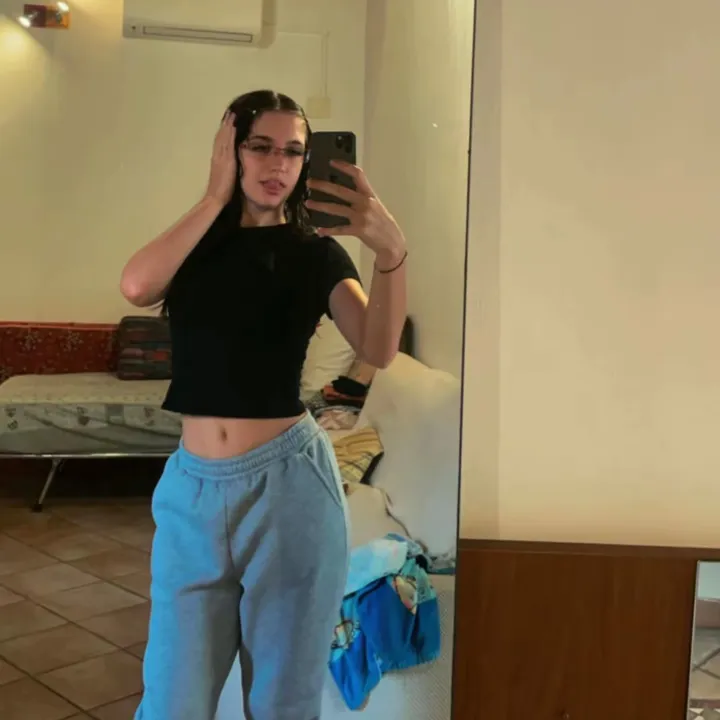 rebeccacalabrese090