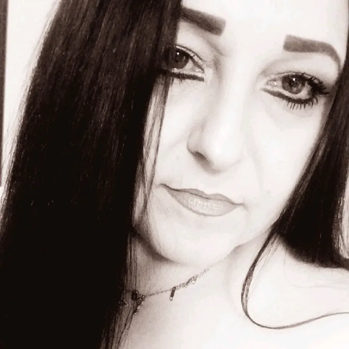 @alexandralessi