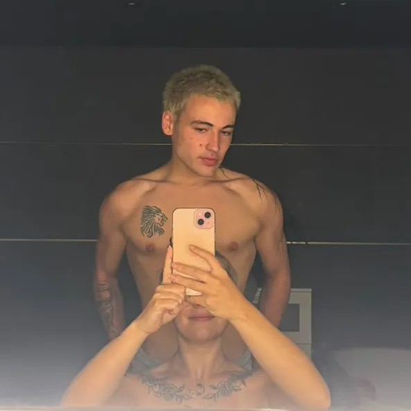@1xnico