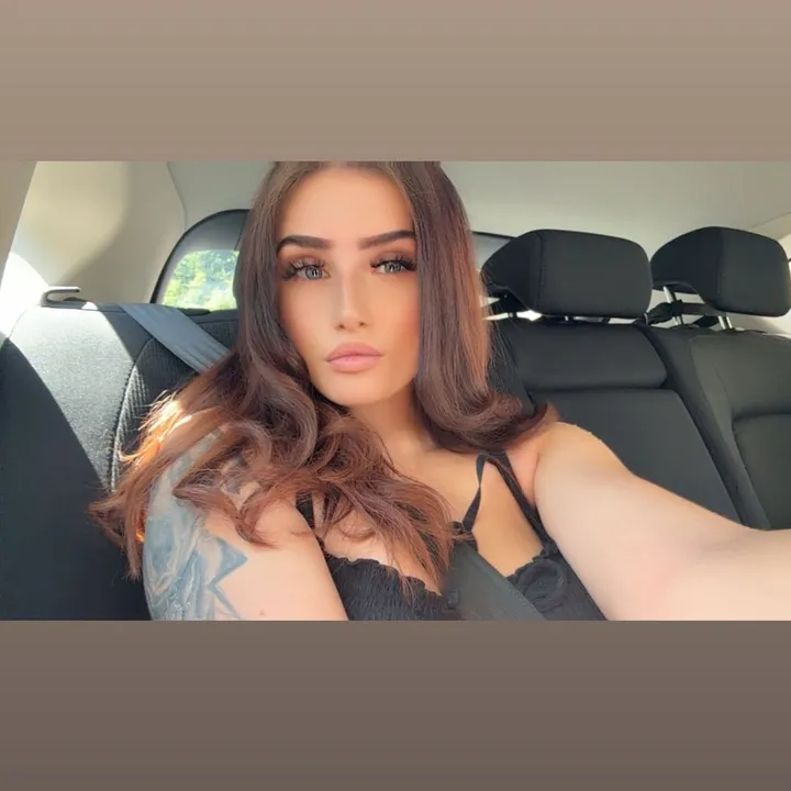 @aliciahes21