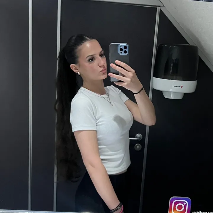 jovanasweety_