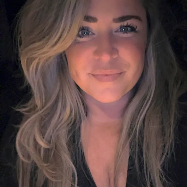 lindseyjonker37
