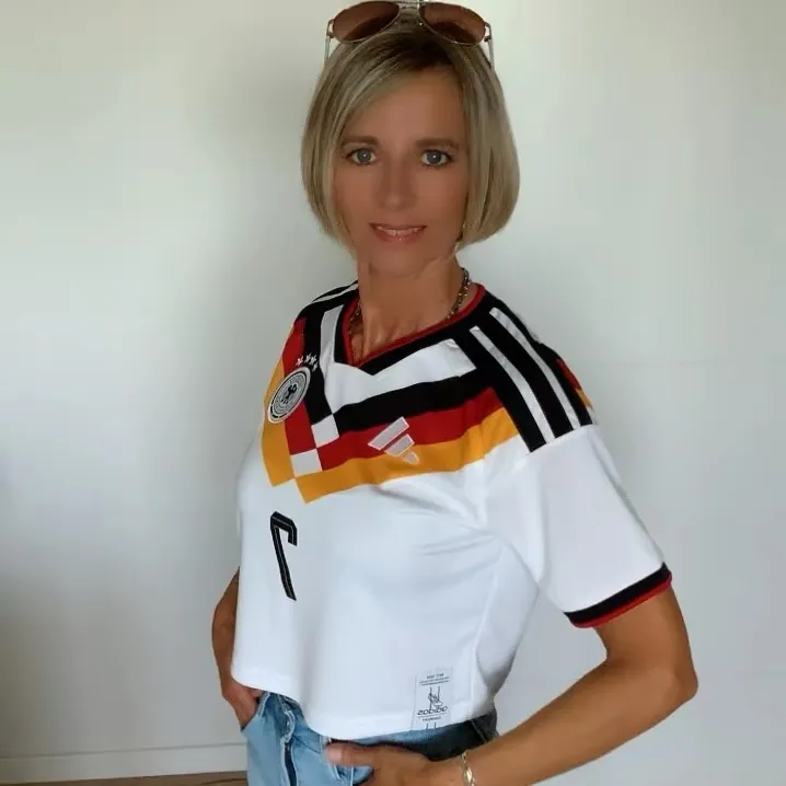 nadinenicole76