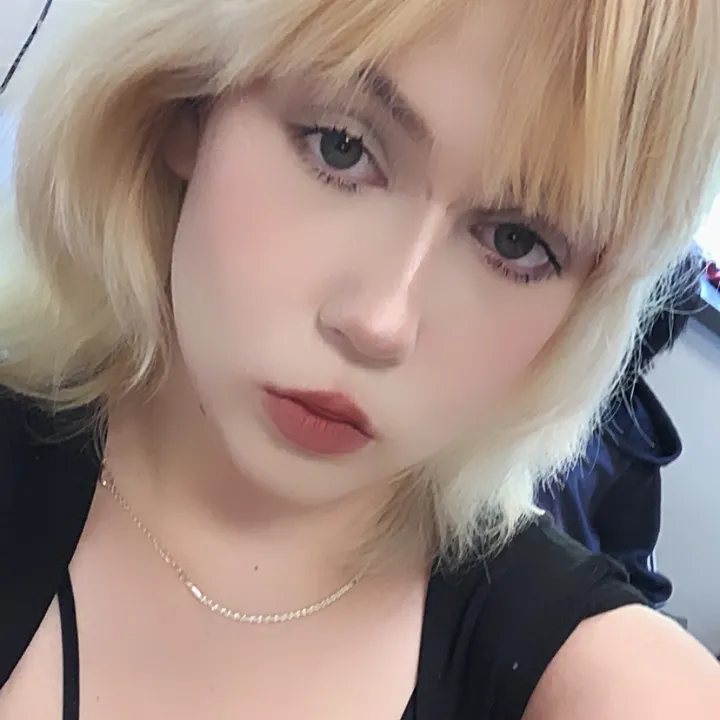 gloomylifekitten