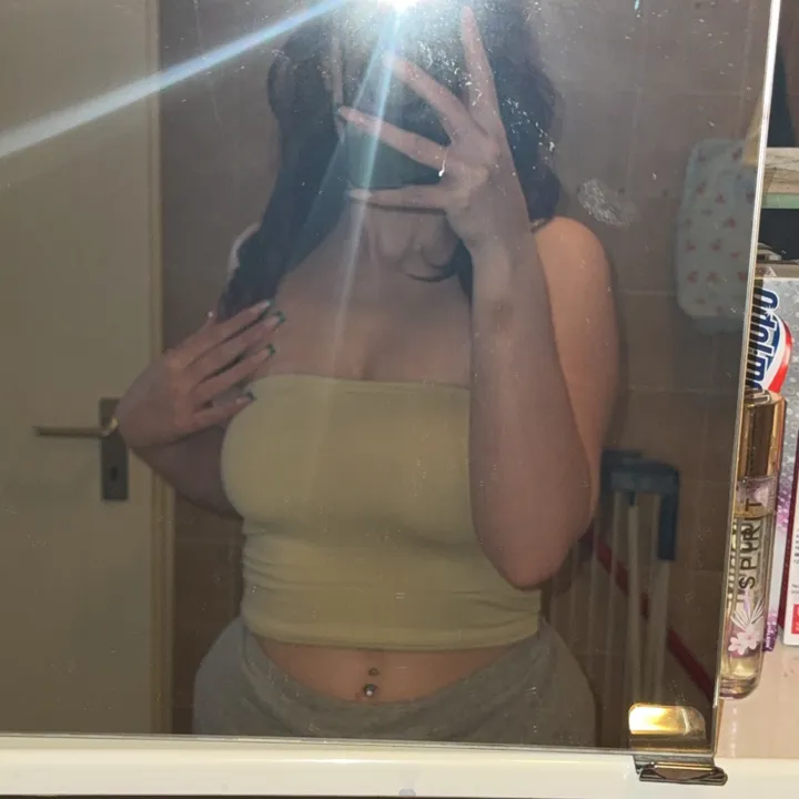 annika_girl_4_