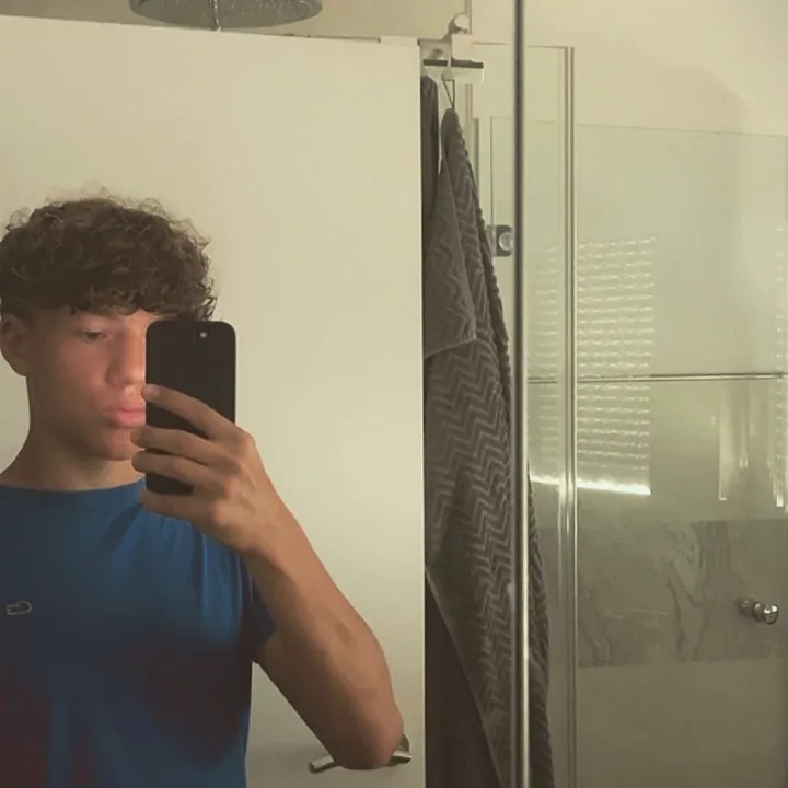 damian_hd69