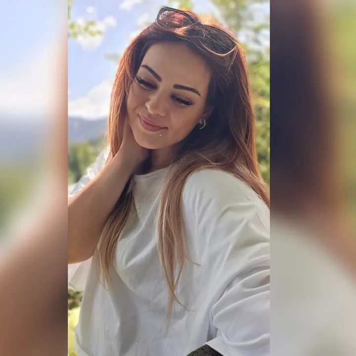 @alina_maria_95