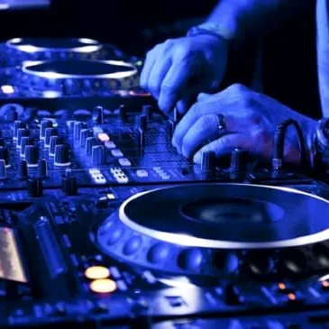 @edmclassicbeats