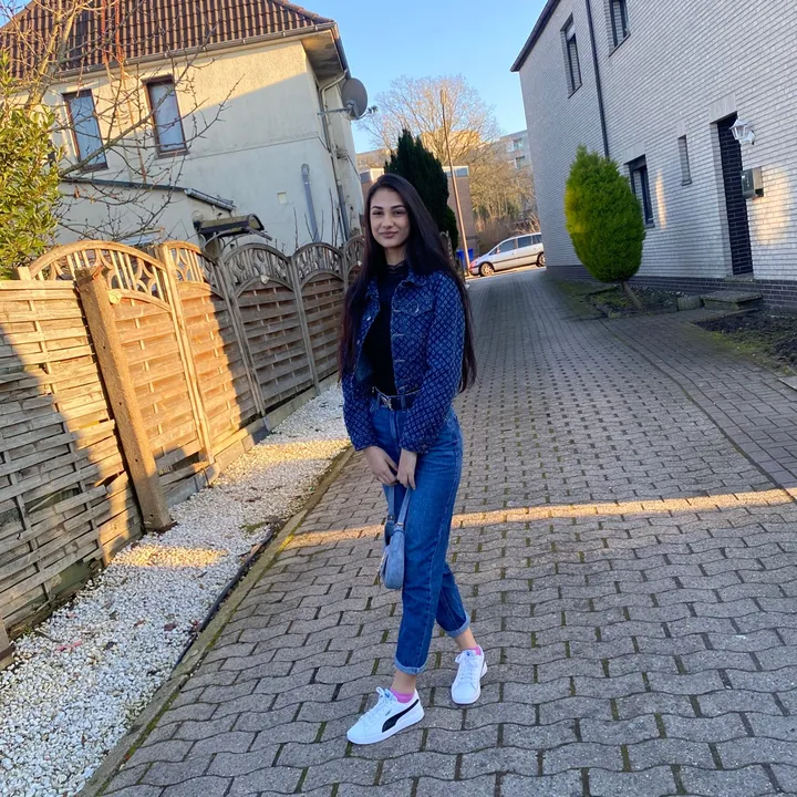 @s.atansova011