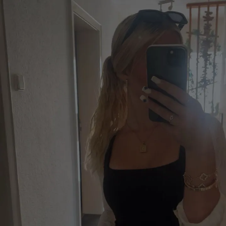 @joeyliaa.04