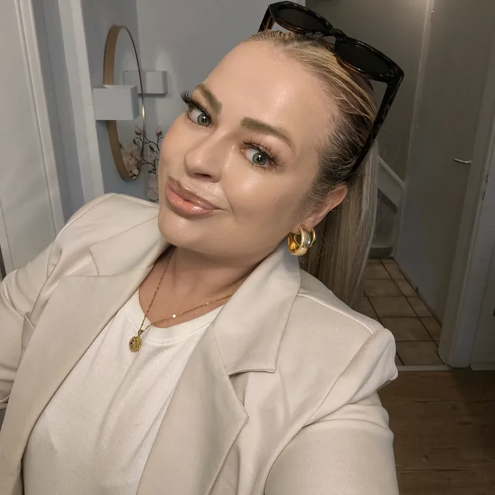 missconfidentwoman