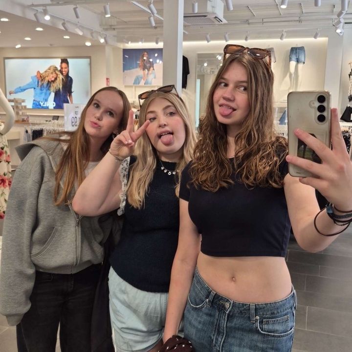 𝐒.𝐇❥ - original sound