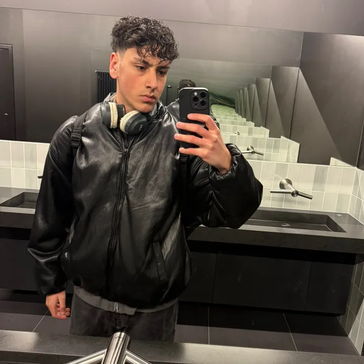 @alidaa_053