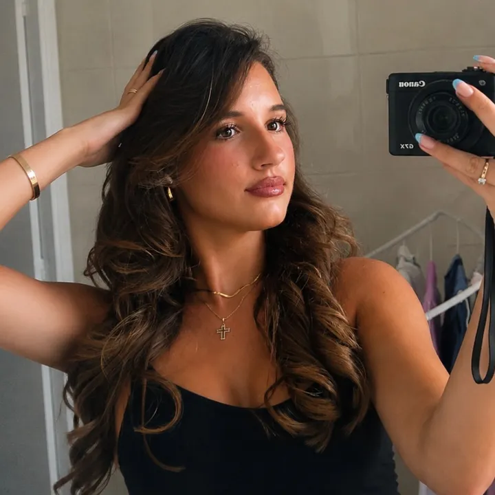 @laura_ser22