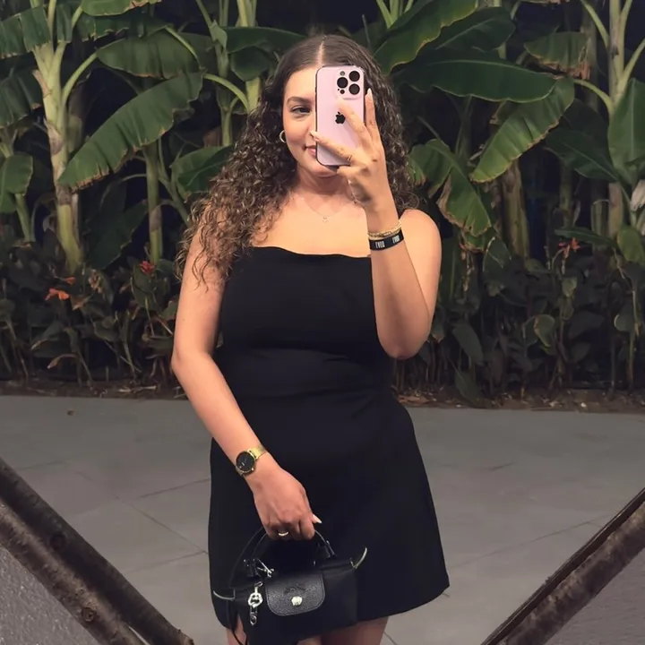 @sarahxsrn