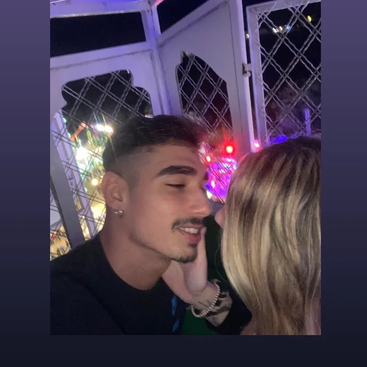 lauraruescas23