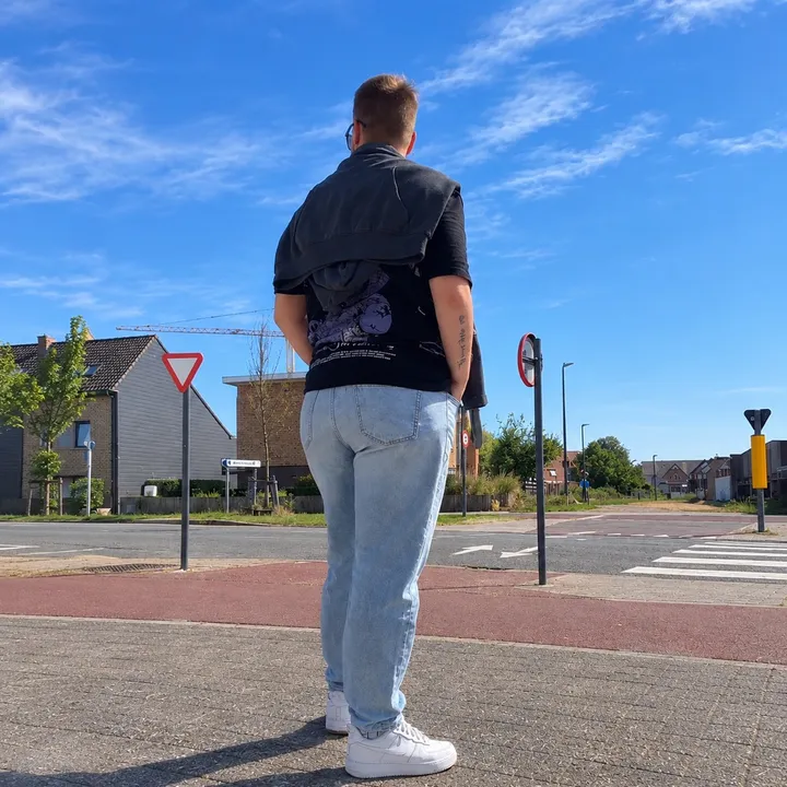 @lesbian.tomboy