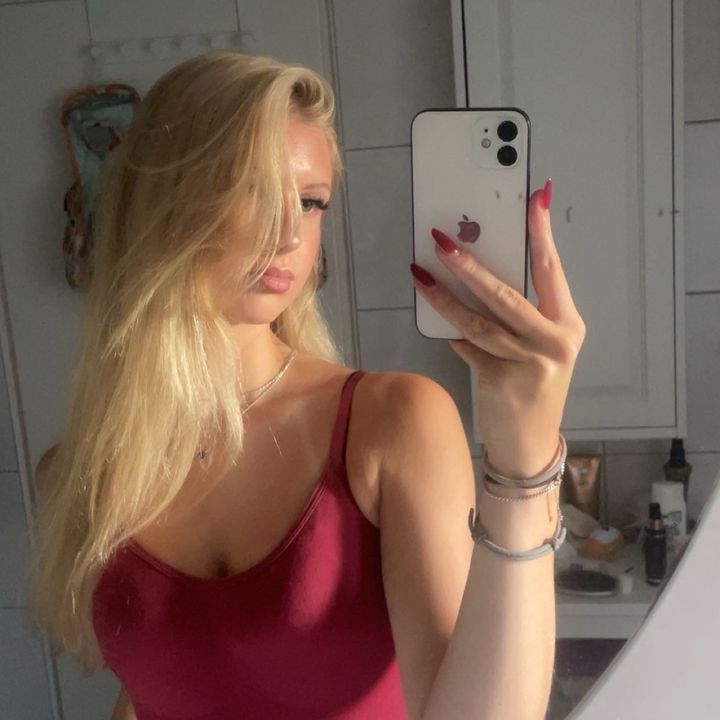 𝐸𝓂𝓂𝒶 🪩🥂🌸 - original sound